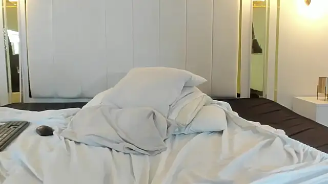 naughtyrose_vc webcam