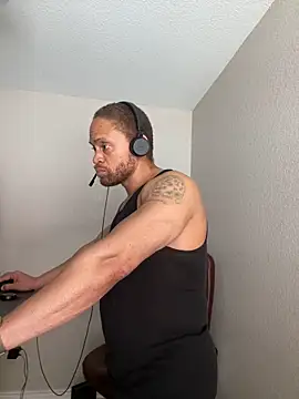 fathero1time - Fathero1time's free webcam - UK Sex Cams