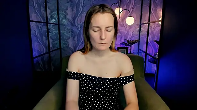 MeggySun live cam screenshot female on Porngall – Porn Galleries & Live Cams