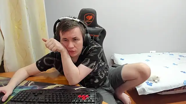 iliaskrislove webcam