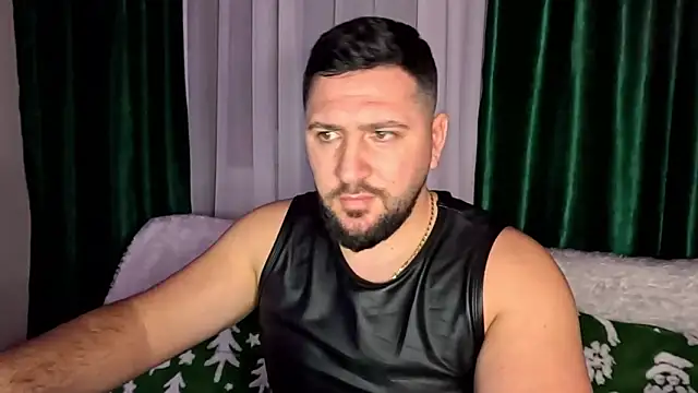 Gold_Alpha_Boy webcam