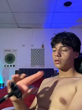 CrisotpherMoretti webcam