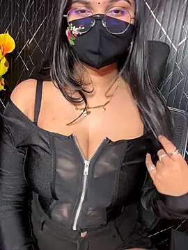 pihu_9 (F young) - Oily Asss 🔥