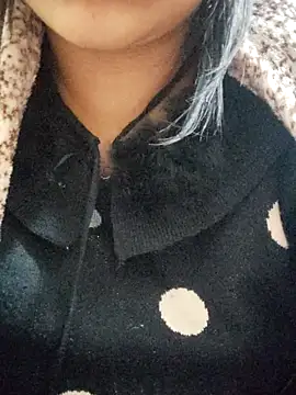 tanha18 (F young) - Buy a Dildo