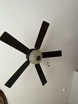 AllesandraLove webcam