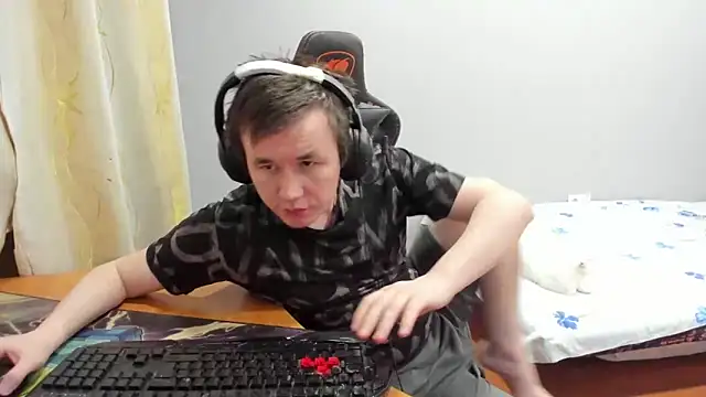 iliaskrislove webcam