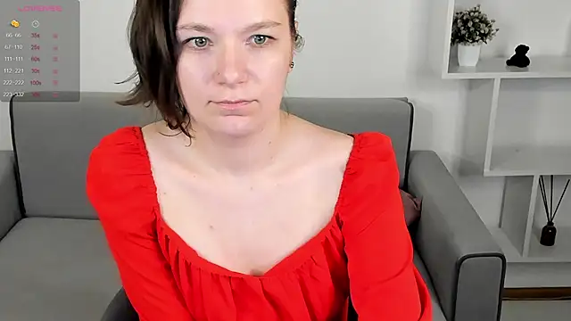 KiraRogers webcam