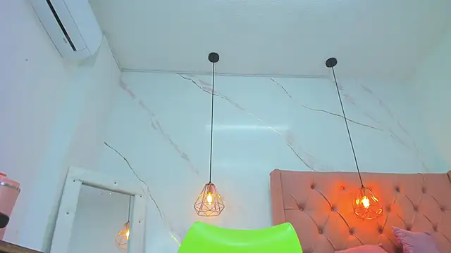 belle_brunette - Belle_Brunette's free webcam - UK Sex Cams