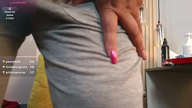 virtual_charm webcam