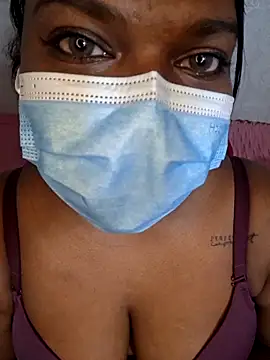 Webcam Model (chubybabi) is live