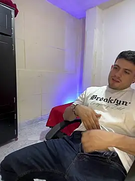 williamsmiiths16 webcam