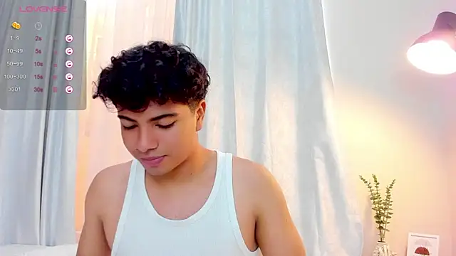 cherry_blossom77 webcam