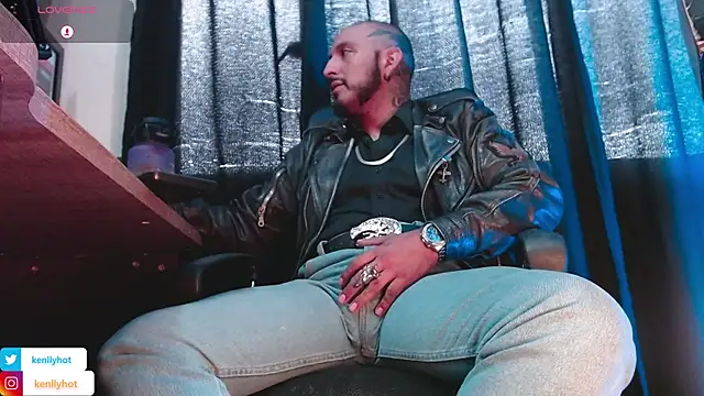KenllyH webcam