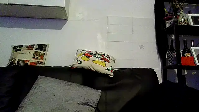 rubyyrosee - RubyyRosee's free webcam