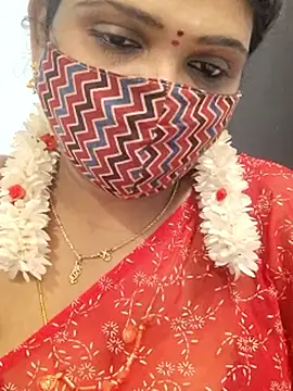 Webcam Model (malliga98)  is live.Free join now!