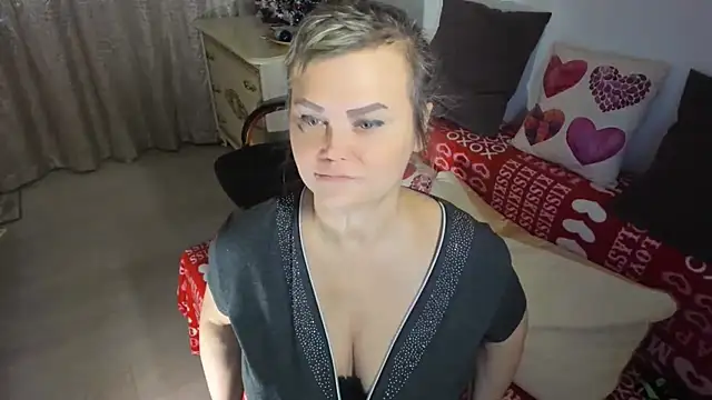 mildmature - MildMature's free webcam - UK Sex Cams