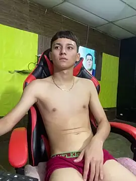 artursmith (M twink) - show cum