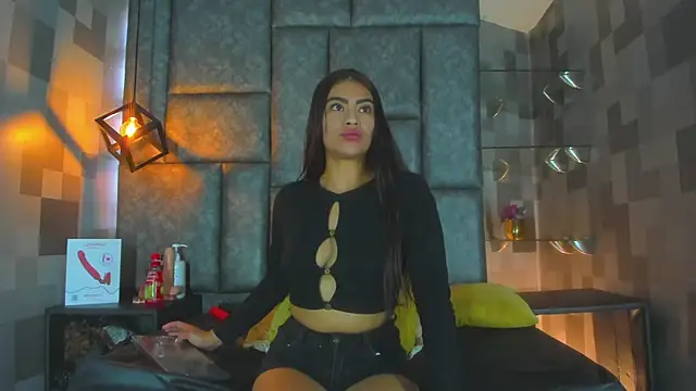 Emily_Mitchell webcam