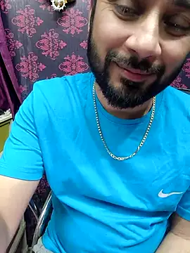 cute_lucky (Ask my age) - Show soft dick 🤗