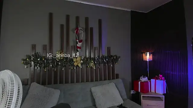 annie_barozzi webcam