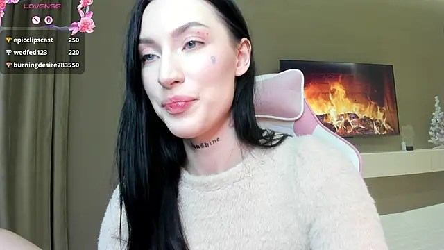 JenniferQueen11 webcam
