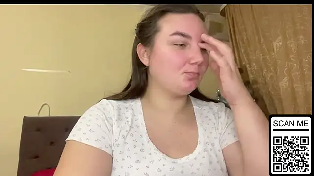 Dreamyblushfairy webcam