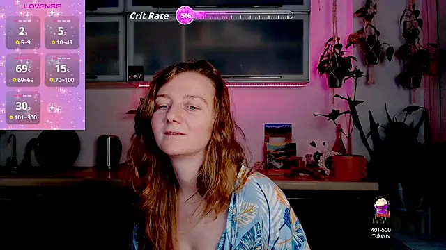 elly_helly - Elly_Helly's free webcam - UK Sex Cams