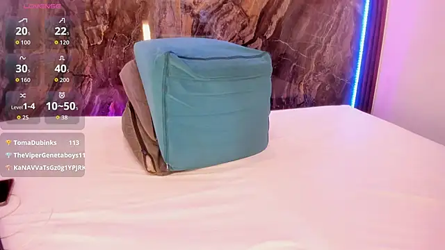 MiiaaCollinss webcam