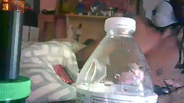 ON3YOULLN3VER_FIR3 webcam