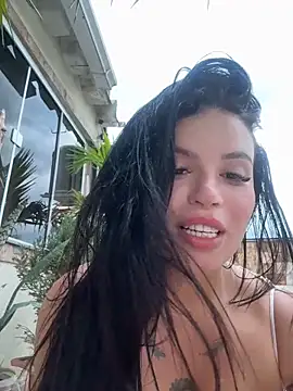 Rafaellaz's live cam