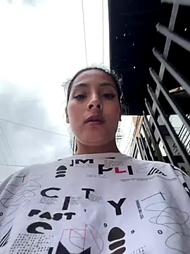 Webcam Model (Cami_Leon2)  is live.Free join now!