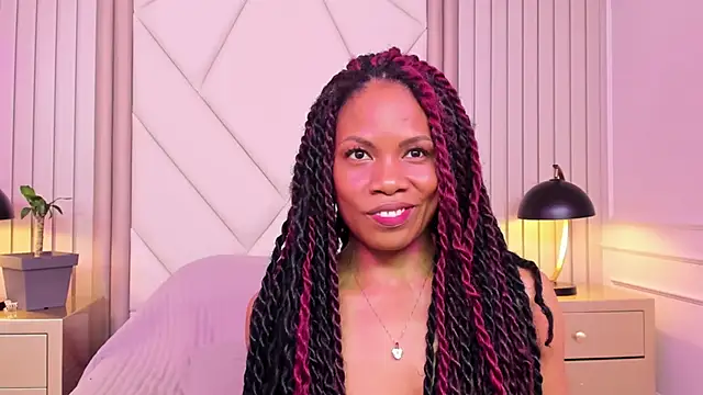 LailaDavidson webcam