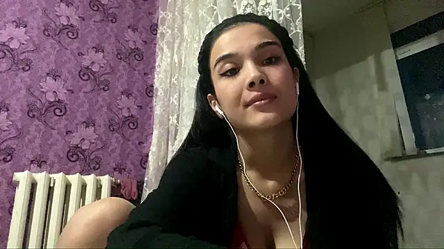 AylinBlush webcam