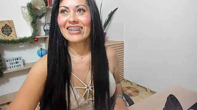 tania_mature - Tania_mature's free webcam - UK Sex Cams