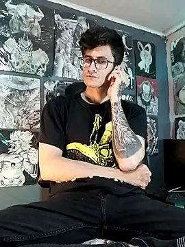 Loggan_donnelly webcam