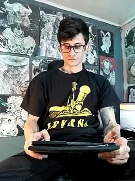 Loggan_donnelly webcam