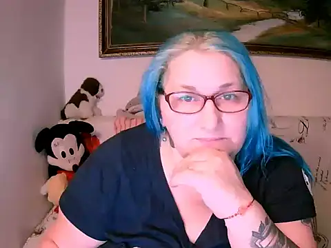 BlondyBigBoobs webcam