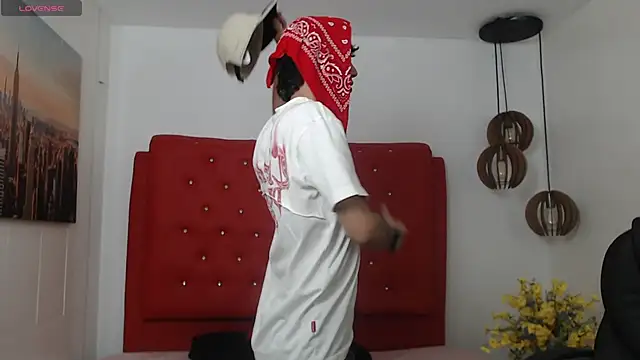 AmethystShadow17 webcam