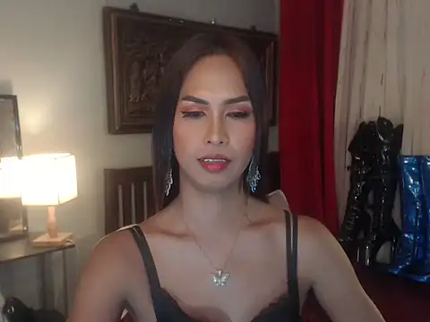 Nathalieheartt webcam