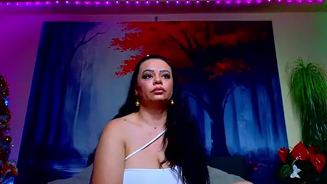 ElizabethEven webcam