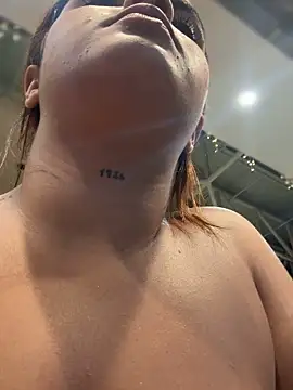 Kaily_Sweet16 webcam