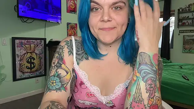 CherryBombBomb webcam