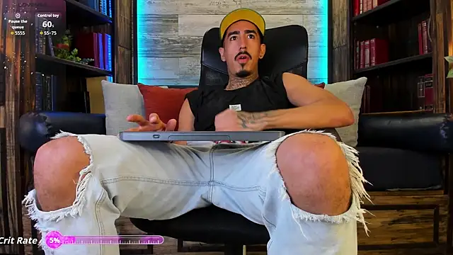 Donovan_Desmond webcam