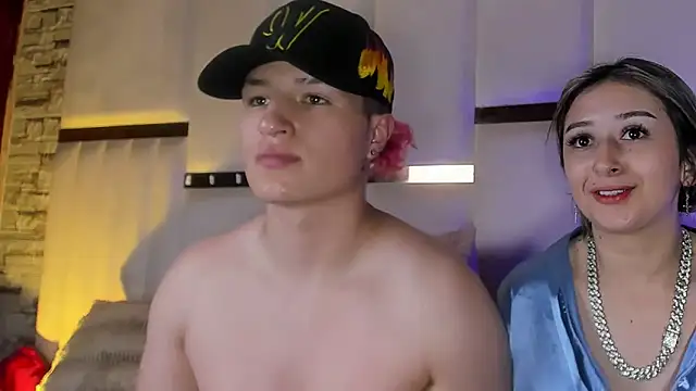 ANLLELOAndANGELA webcam