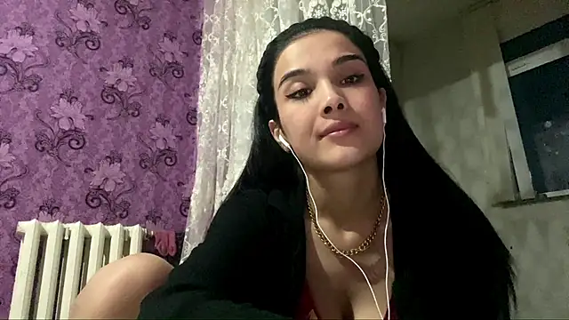 AylinBlush webcam