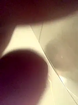 Creamy_bitchxxx webcam