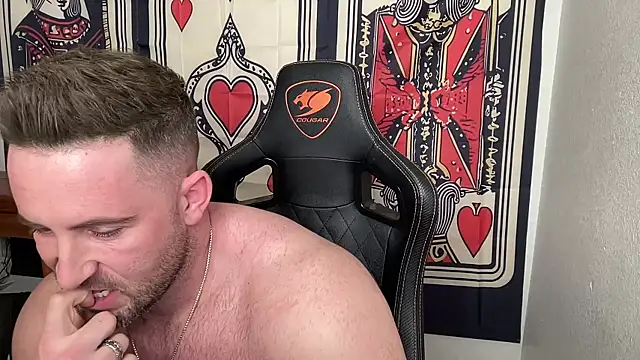 brettmycles28 - Brettmycles28's free webcam - UK Sex Cams