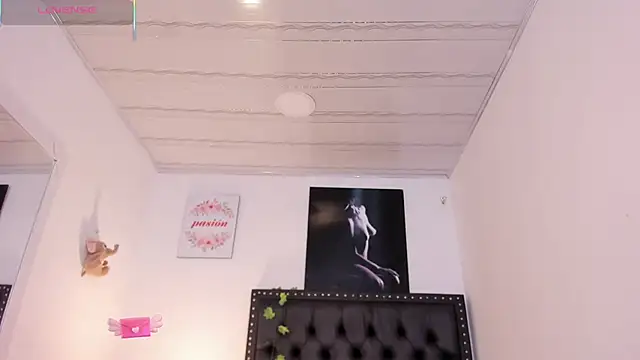 scarlettvell (T teen) - cum