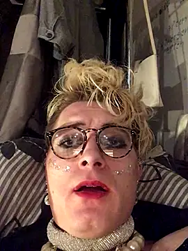 Sissy_Cindy_Whore webcam