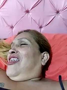 mom_son_dirty webcam